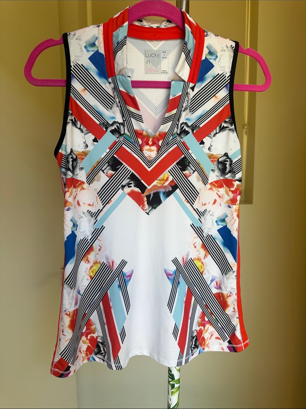 Lucky In Love Size Small Top and Skirt Set - Picture 11 of 12